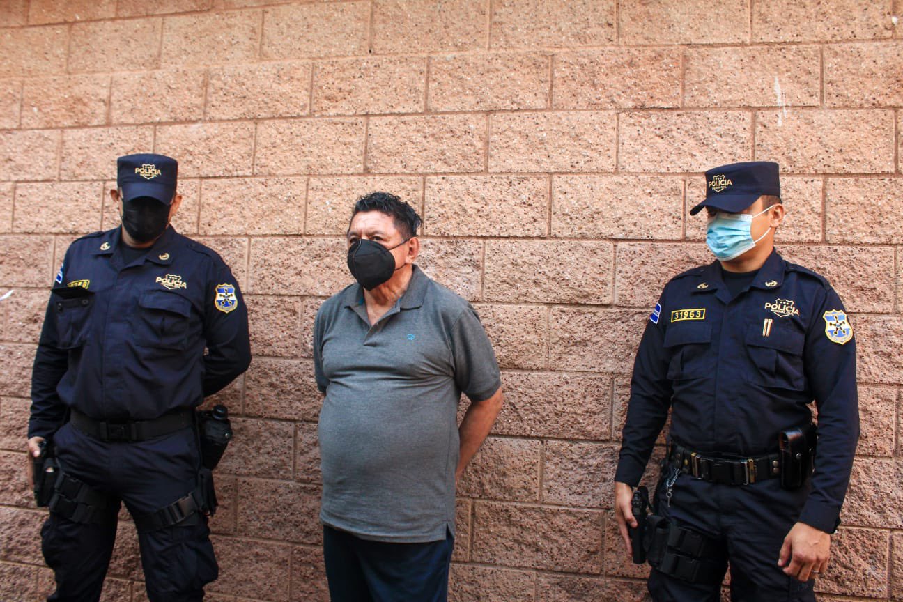 Catalino Miranda deberá responder por el delito de venta a precio superior en el transporte público catalino-miranda-debera-responder-por-el-delito-de-venta-a-precio-superior-en-el-transporte-publico